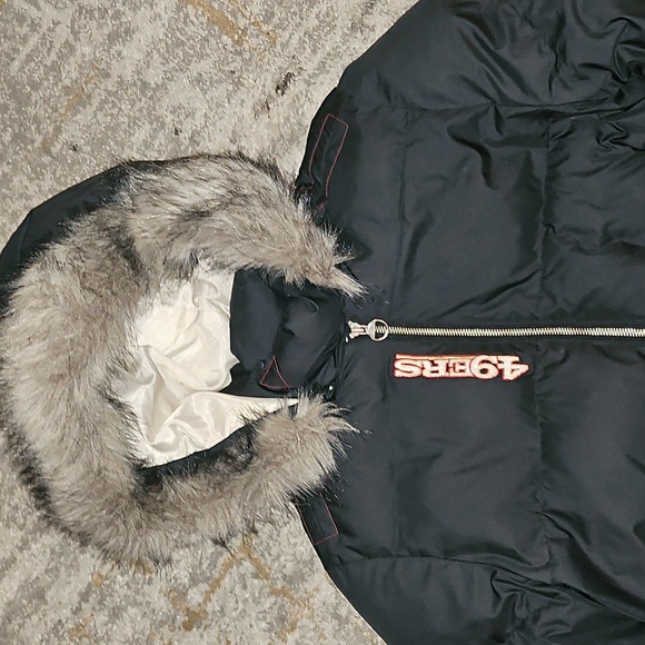 San Francisco 49ers Black Puffer Jacket with Fur Hood Large - Picture 3 of 16